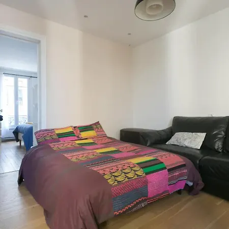 Beautiful Large Flat, 15min From Paris Center Appartement