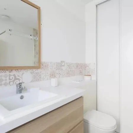 Beautiful Large Flat, 15min From Paris Center *